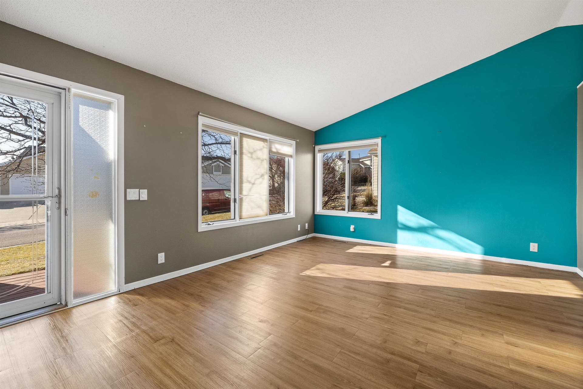 For Sale 1128 Range View Circle, Rapid City, SD 57701 3 Beds / 2