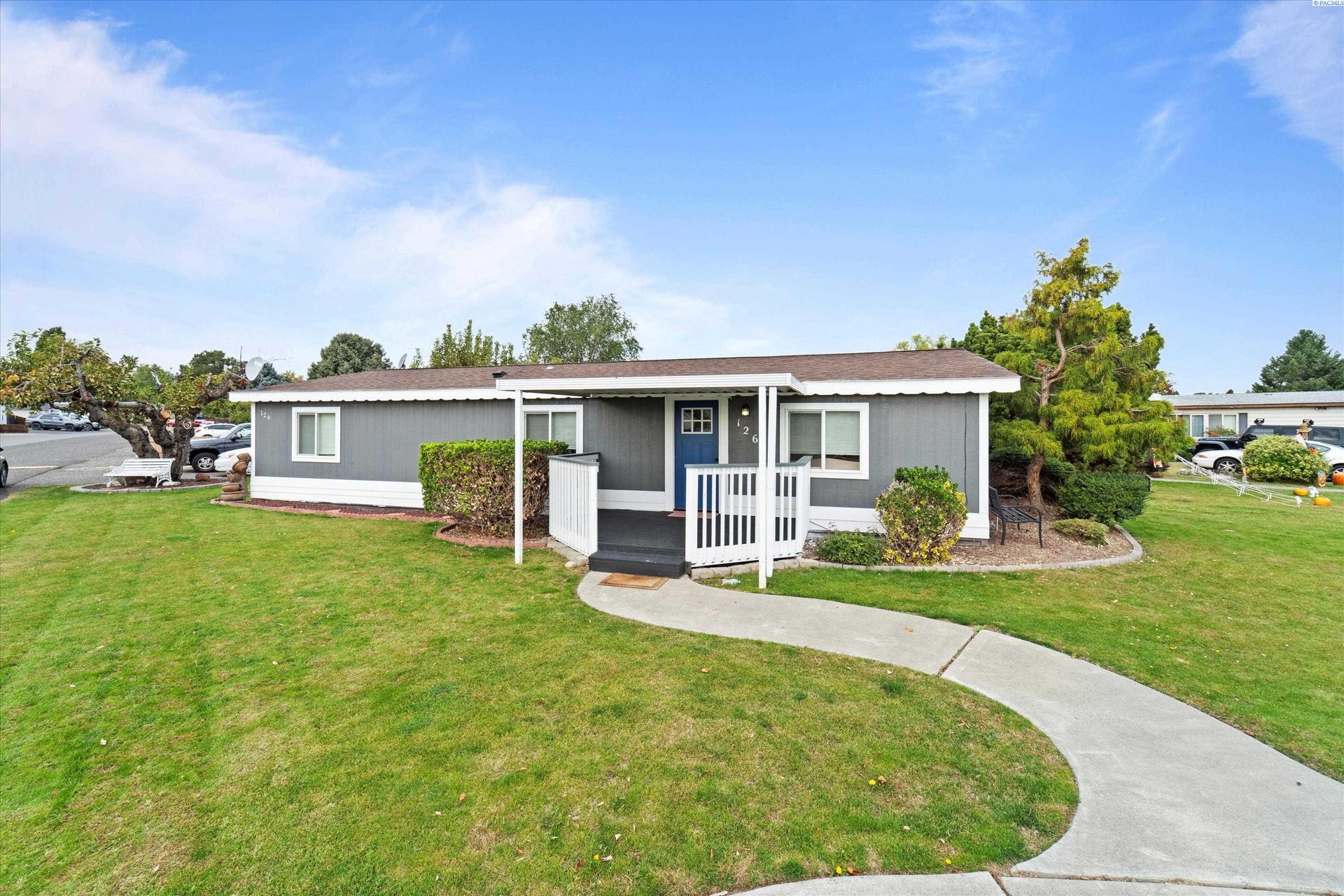 For Sale 2917 W 19th Ave Spc 126, 126, Kennewick, WA 99337, Kennewick