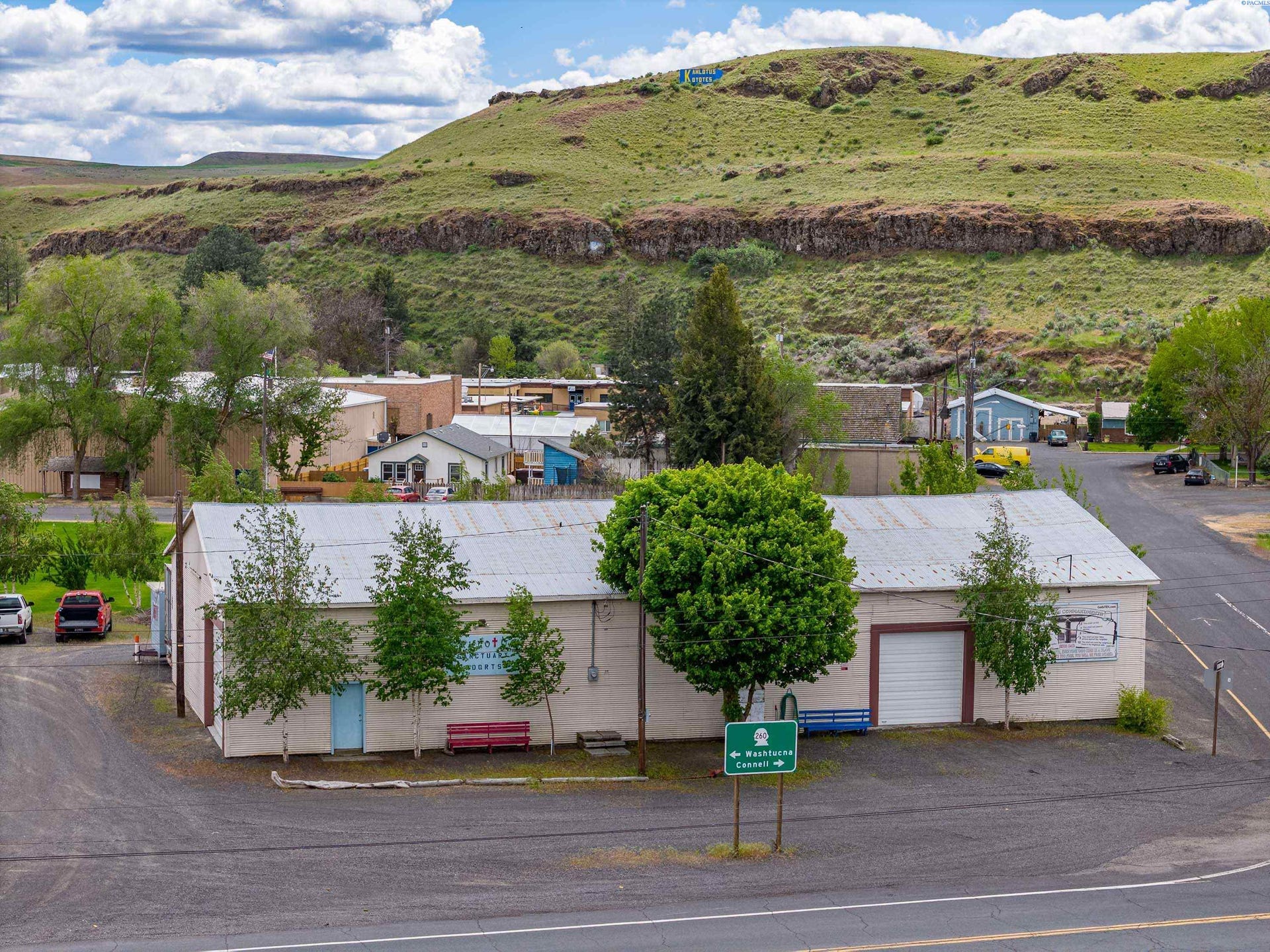 90 N Violet Avenue, Kahlotus, WA 99335