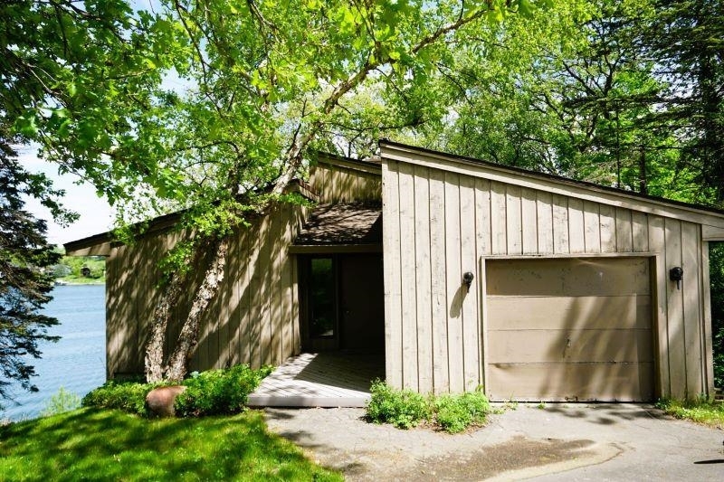 Have Questions About Living On Lake Carroll? Request An Info Packet